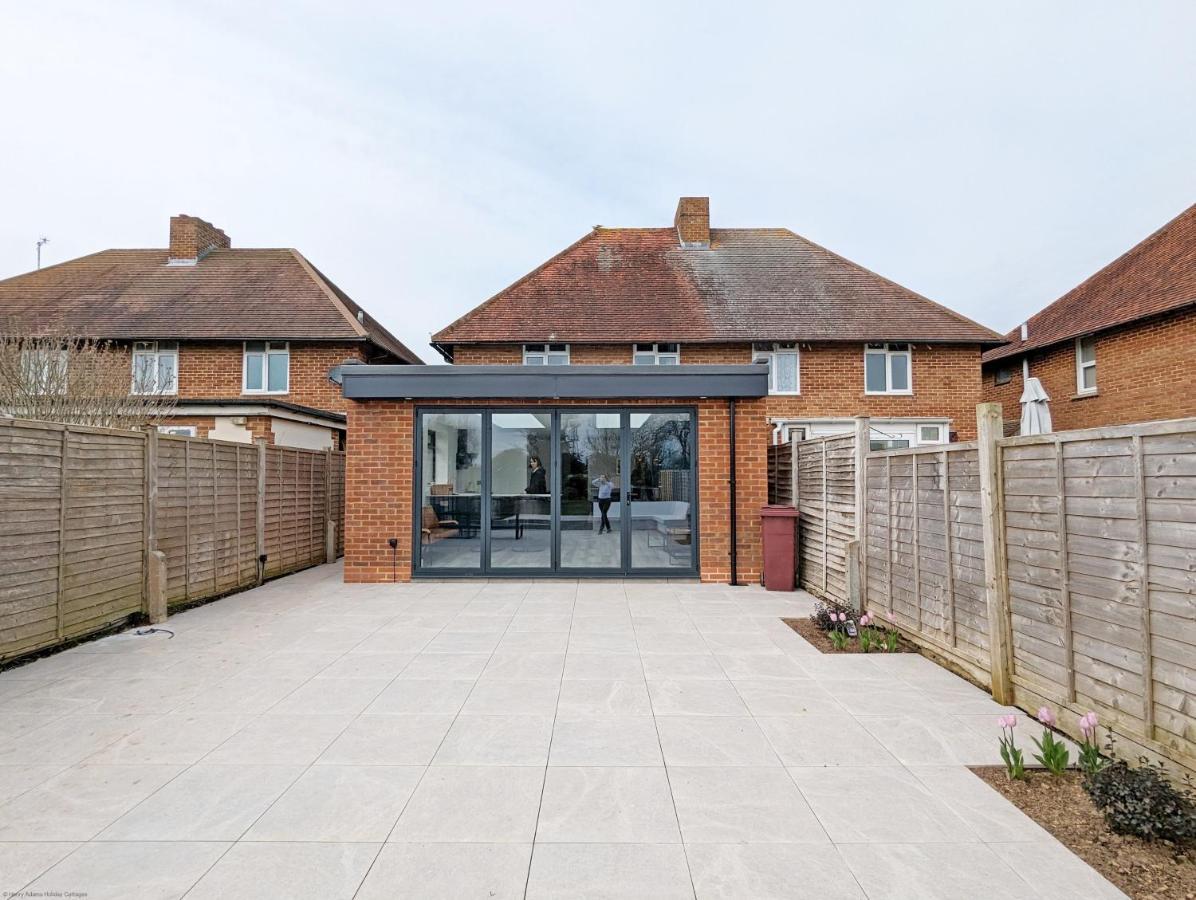 Malthouse Cottage West Wittering Exterior photo