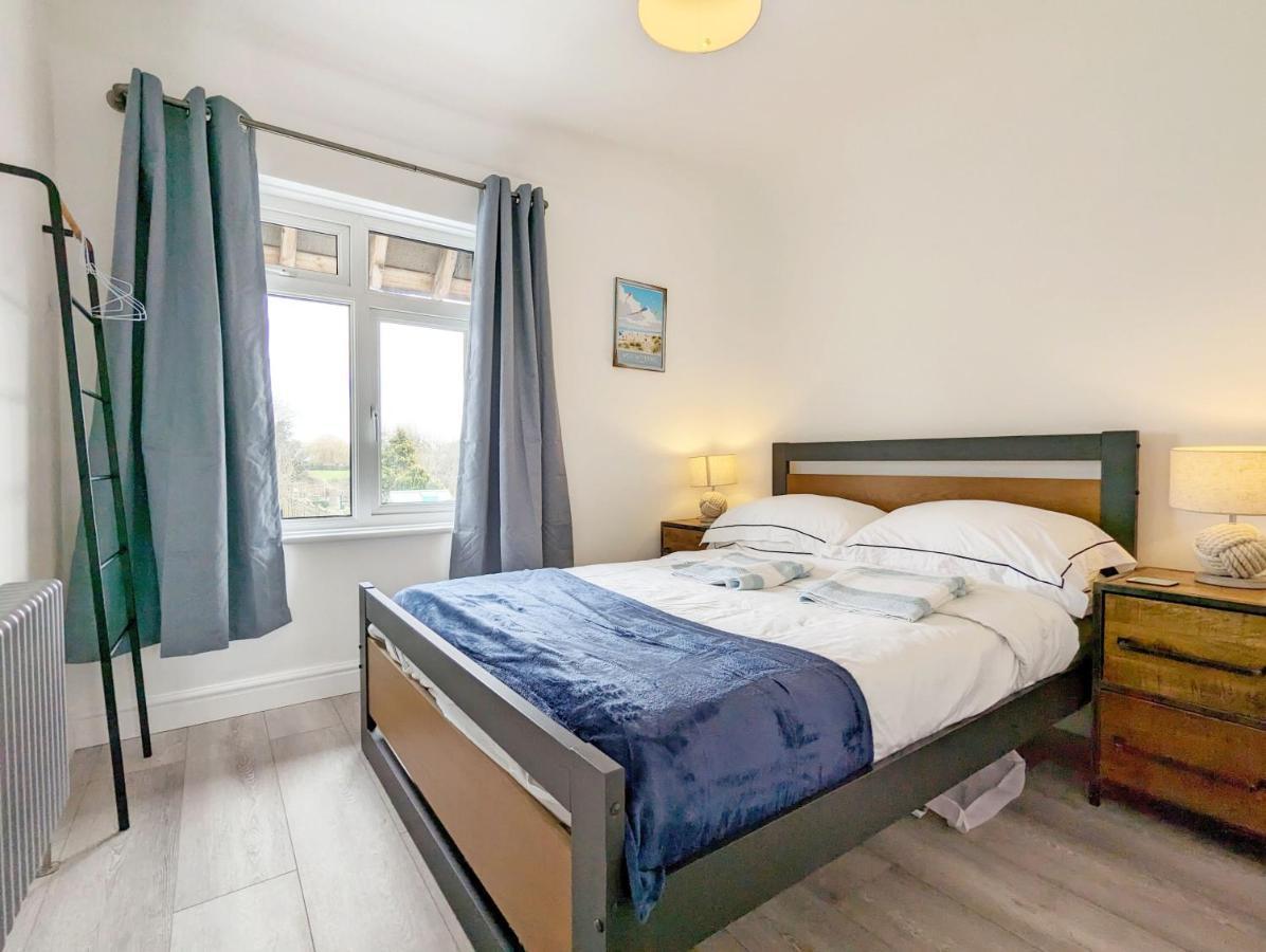 Malthouse Cottage West Wittering Exterior photo